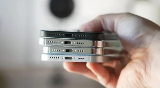 iPhone 15 全系机模曝光