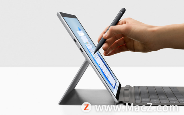 苹果MacBook新专利：可在键盘部分放入手写笔，可拆卸式 MacBook 键盘专利