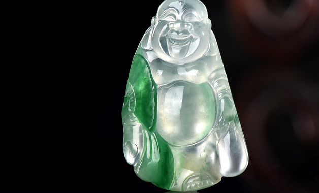 翡翠戴什么寓意好又不过时